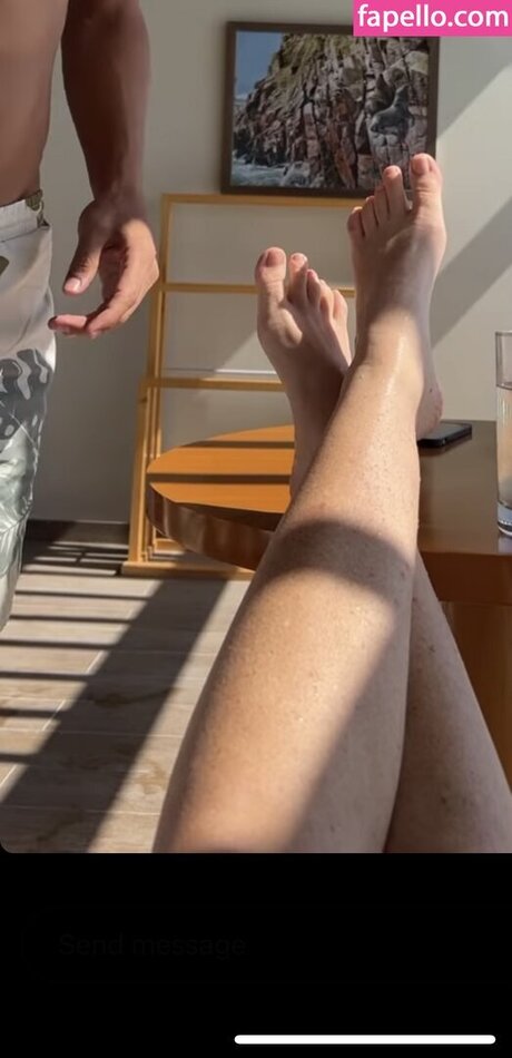 Ashley Mitchell kostenlose hübsche bilder