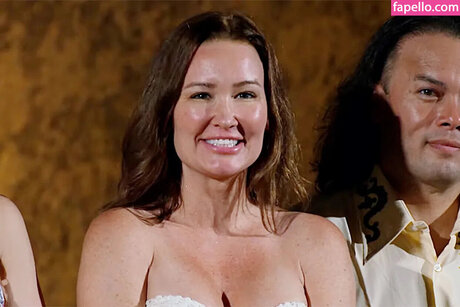 Ashley Mitchell nackt erwachsene foto