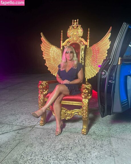 Marjorie Taylor Greene schöne bilder