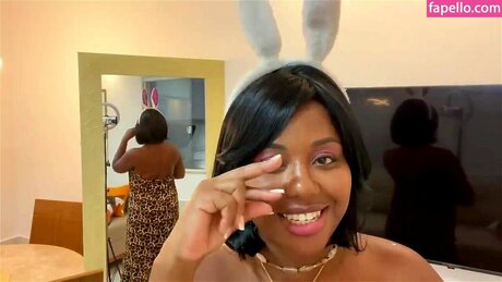 Larissa Pimenta erwachsene foto