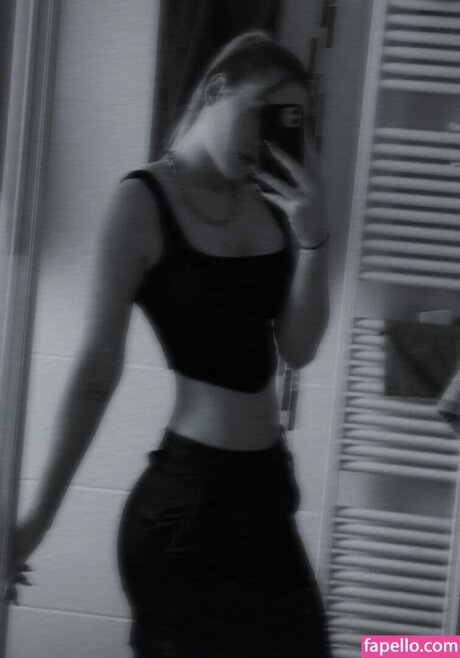 außerhalb von onlyfans exklusive erwachsene galerie