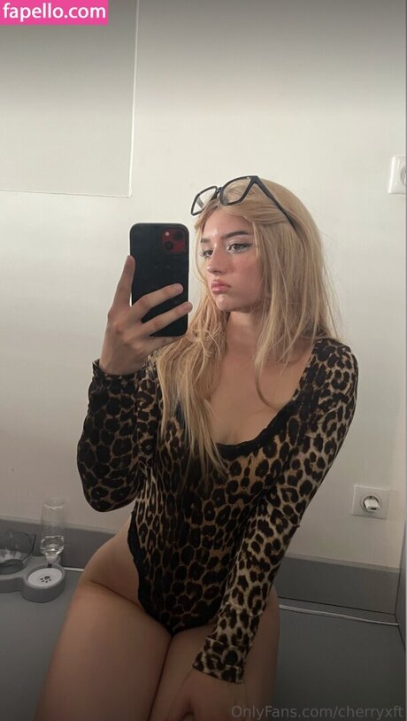 Cherryxft heiße top fotos