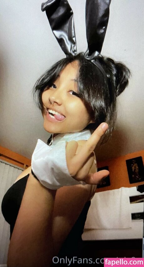 unterwürfige onlyfans pornografische fotos