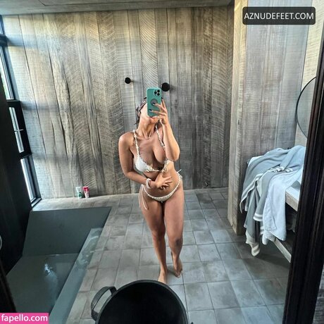 Carlyn Romero erotische heiße fotos