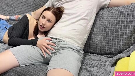 Ava Dyson model nackte galerien