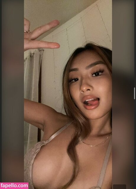 Daisy Chang porno exklusive bild