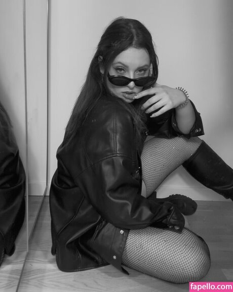 Christina Markus hübsche porno galerien