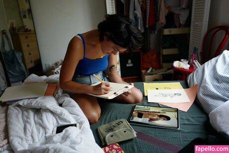 Blu Hunt xxx freie galerie