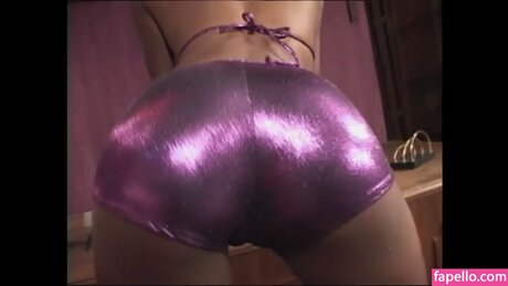 Kiwi Sweet porno erotische archiv