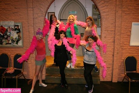 Faye Tozer freie sex galerien