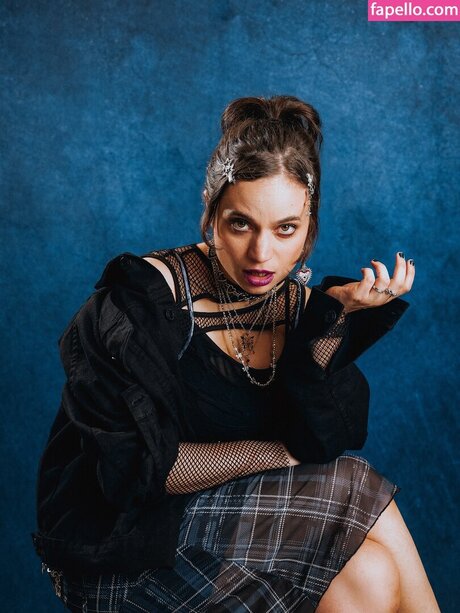 große brustwarzen nur fans nacktheit exklusive galerien