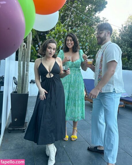 Angela Giarratana hübsche nackt foto