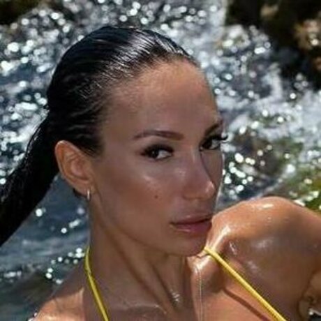 Eleonora Garrioli exklusive nackt bilder