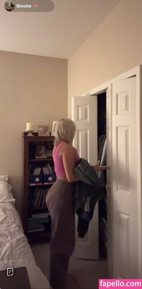 Cloud ASMR exklusive nette bilder