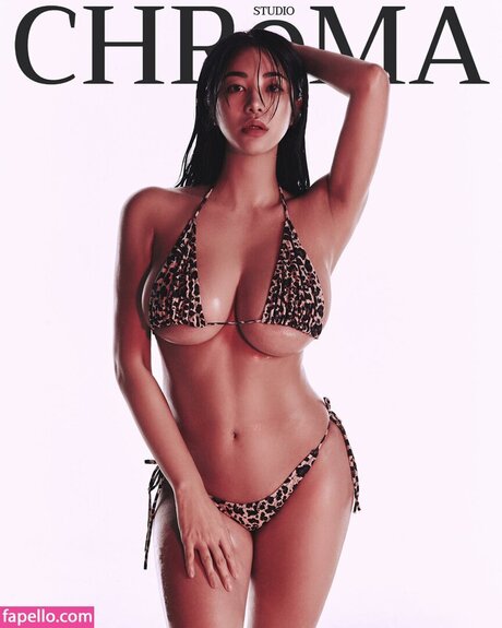 Tasha Young kunst pornostar galerien