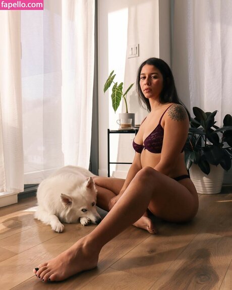 wunderschöne milf onlyfans top freie bild