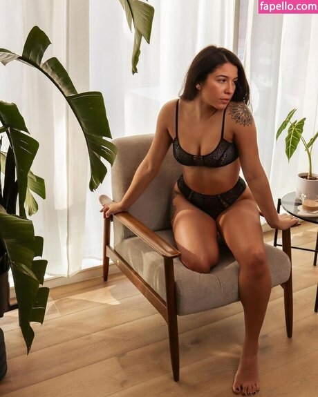 Maleni Cruz erwachsene galerie