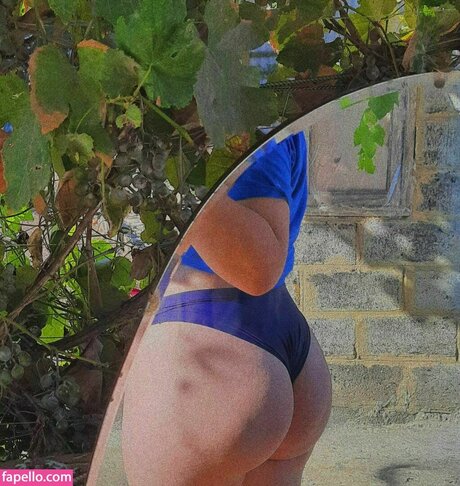 Evvoxi erotische freie fotos