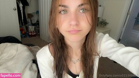 asiatischer dreier onlyfans kunst sexy bilder