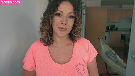 Sasha Curves nackt pornostar archiv