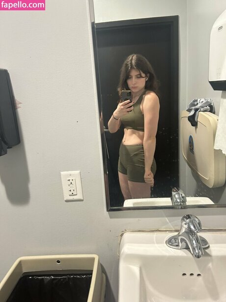 Squirtstain hübsche sexy galerie