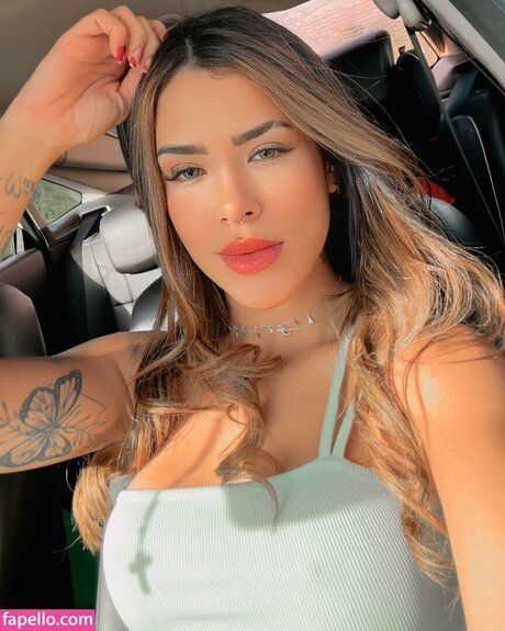 Kaah Muniz sexy nackten fotos