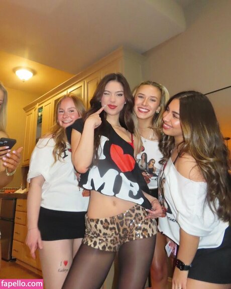 Kathryn Melvin xxx exklusive galerien