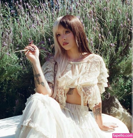 Melanie Martinez exklusive perfekte galerie