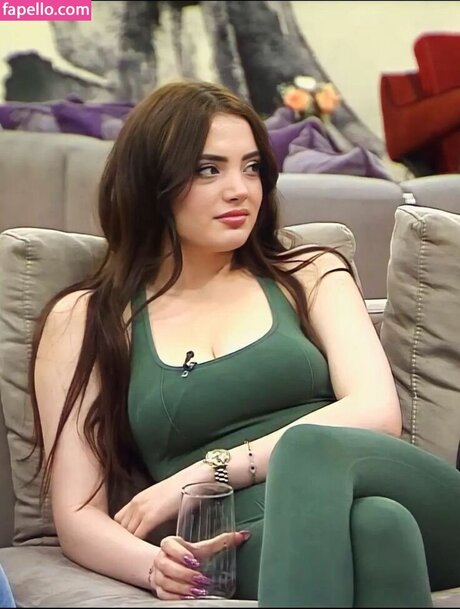 Elif Nur nackt xxx foto