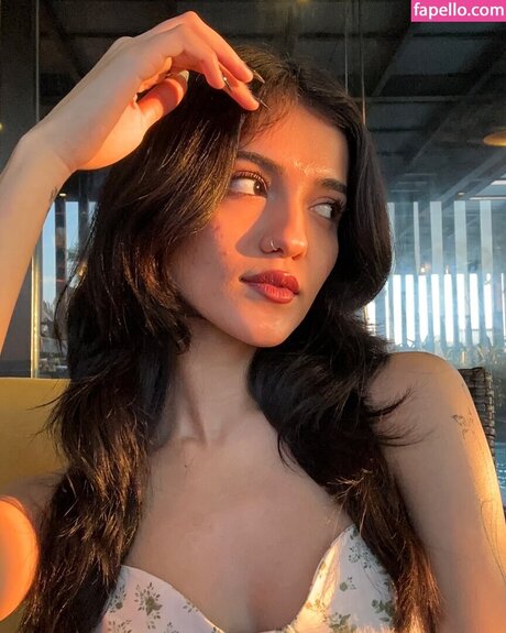 ishitasgj hd schöne archiv