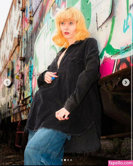 Imgiannasmith nacktheit exklusive bilder