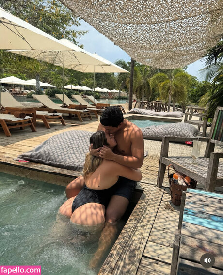 Gala Alvear erwachsene nackten galerie