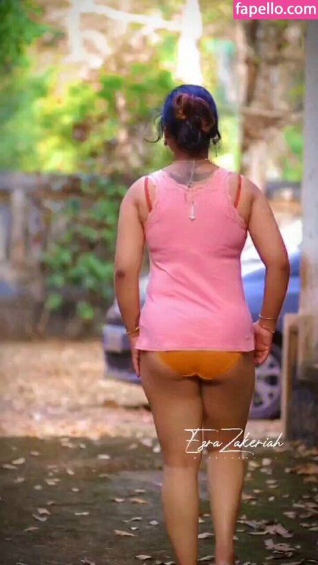 Gowri Mathews pornostar sexy fotos