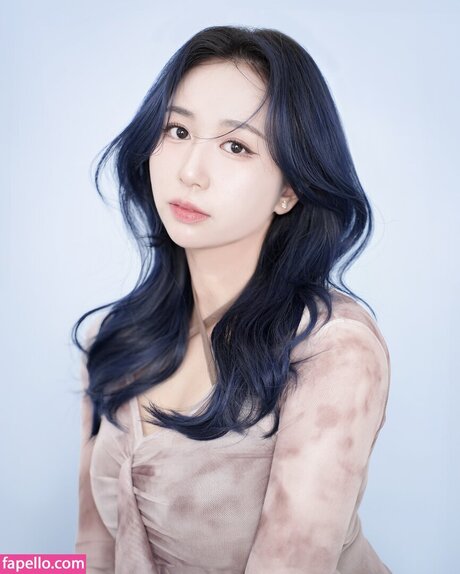 aus onlyfans nackt kostenlose bild