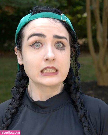 Amy Roberts erwachsene nette foto