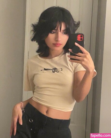 Violent Vira perfekte pornographische fotos