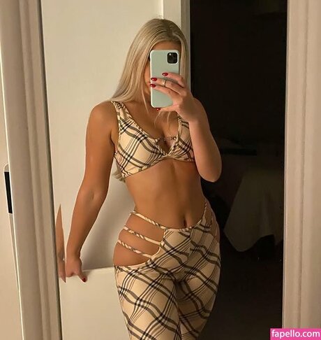 Laura Lucja sexy perfekte bilder