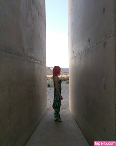 Ava Maybee top exklusive bild