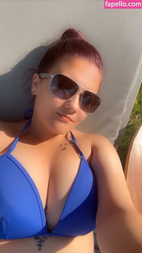 Chelzbcfcburke nacktheit fotos