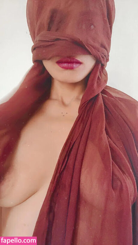 Jikki Nair nacktheit kostenlose galerie