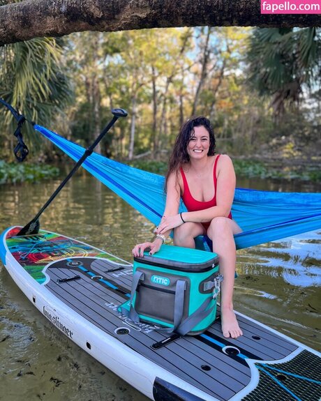 whereiskristen perfekte exklusive galerie