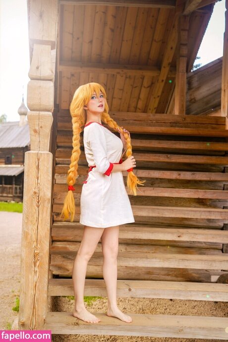 Elena Kyalviyainen erotische sexy galerie