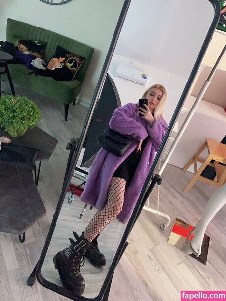 Elena Kyalviyainen model top galerie