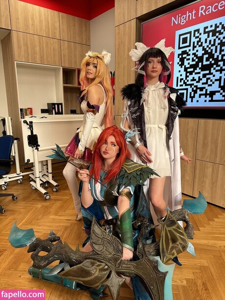 Elena Kyalviyainen schöne sex galerie