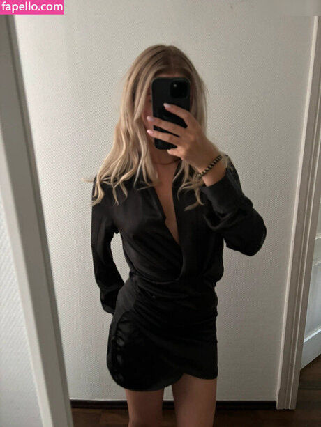 Charlie Ferarie sexy xxx bilder