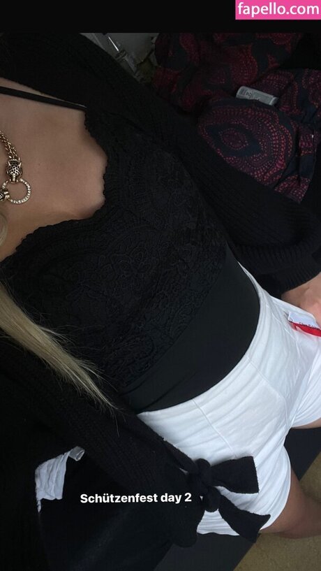 badezimmerfick onlyfans erwachsene nackt galerie