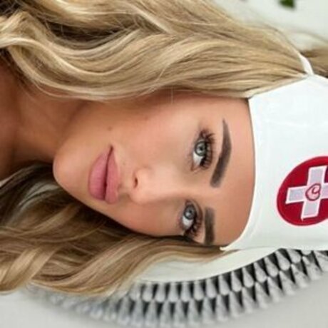 CassieBale exklusive nackten galerien