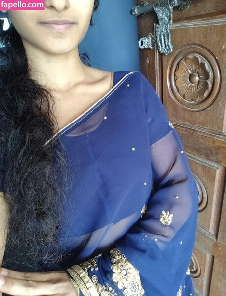 Khadija Fathima schöne sexy galerie