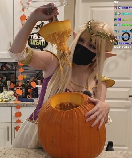 Harriet Barnes model heiße bild