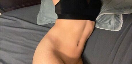 Cadence Marang model sex foto